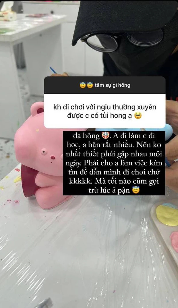 Bạn g&aacute;i tin đồn HIEUTHUHAI h&eacute; lộ qu&agrave; Valentine từ người y&ecirc;u, nh&igrave;n l&agrave; biết nửa kia t&acirc;m l&yacute; cỡ n&agrave;o - Ảnh 3.