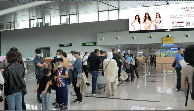 Diễn biến bất ngờ vụ gần 300 khách Đài Loan bị “bỏ rơi” ở Phú Quốc - Ảnh 2.