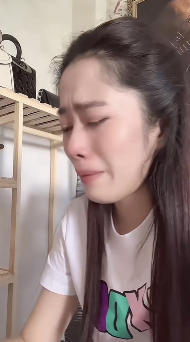 Phản ứng netizen trước màn tặng quà khó hiểu của Nam Em trên livestream của Nhã Phương, khuyên bà xã Trường Giang né drama gấp - Ảnh 6.