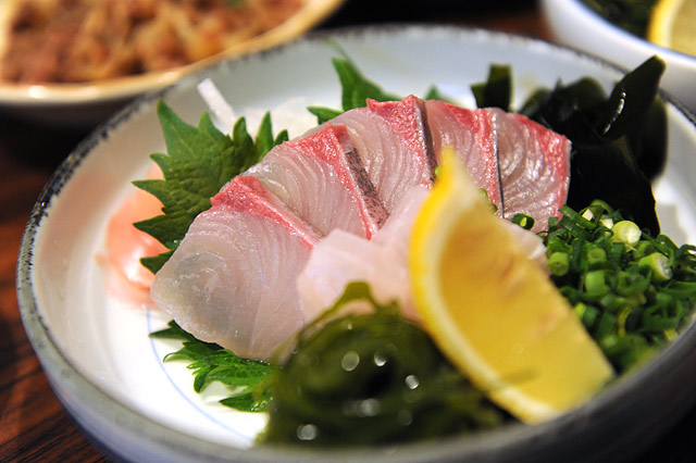 3 loại hải sản giá đắt nhất trong hóa đơn mùng 6 Tết ở Quảng Ninh là gì? Có loại làm món sashimi rất ngon - Ảnh 5. 3 loại hải sản giá đắt nhất trong hóa đơn mùng 6 Tết ở Quảng Ninh là gì? Có loại làm món sashimi rất ngon - Ảnh 5.