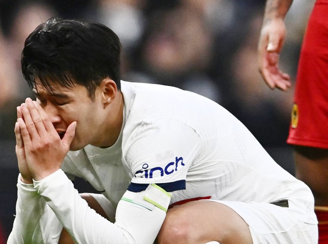 Son Heung-min im tiếng, Tottenham bật khỏi tốp 4 Ngoại hạng Anh - Ảnh 1.