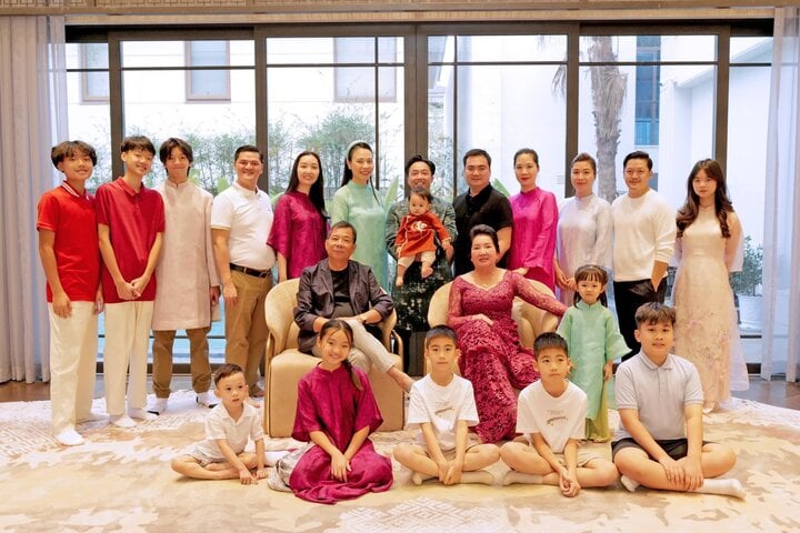 View - Những lần Đàm Thu Trang xuất hiện bên mẹ chồng đại gia gây sốt