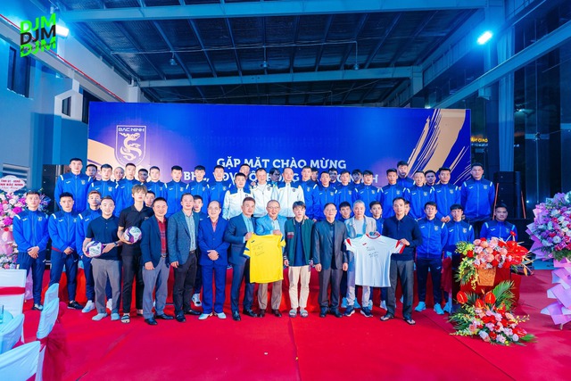 HLV Park Hang-seo trở lại: Tôi nhớ bóng đá, sẵn sàng dốc hết sức cho bóng đá Việt Nam - Ảnh 1.