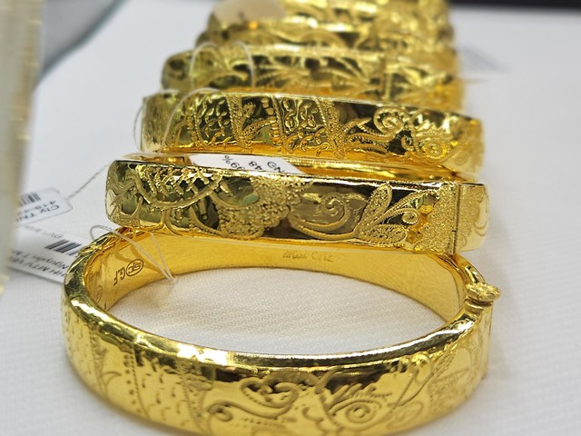 S&aacute;t Tết, gi&aacute; v&agrave;ng SJC tăng phi m&atilde; - Ảnh 1.