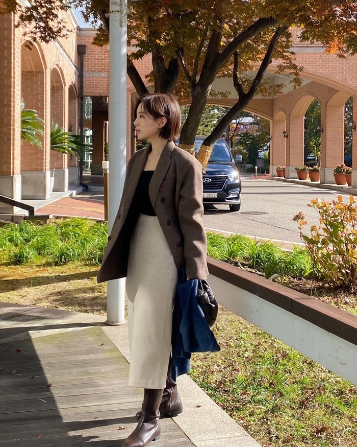 10 cách mặc áo blazer trẻ trung dành cho phụ nữ trên 40 tuổi - Ảnh 8.