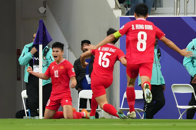 Nhà vô địch AFF Cup: Tuyển Việt Nam gặp đội như Iraq đã khó đá thì sao mà đi World Cup nổi - Ảnh 3.