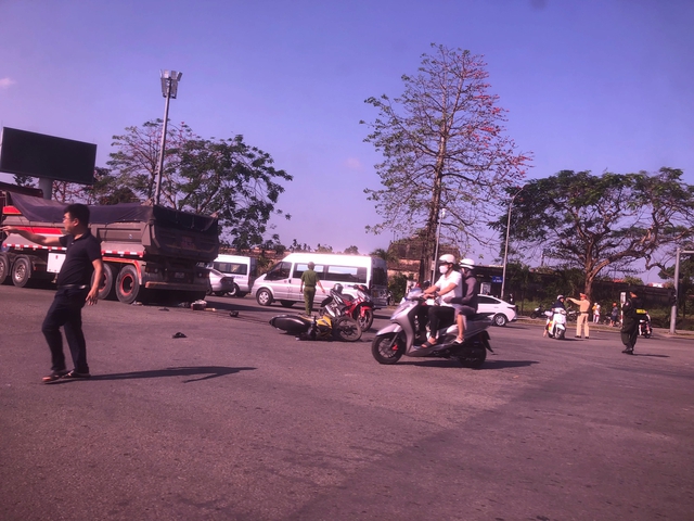 Tai nạn giao thông nghiêm trọng ở Thừa Thiên - Huế - Ảnh 1.