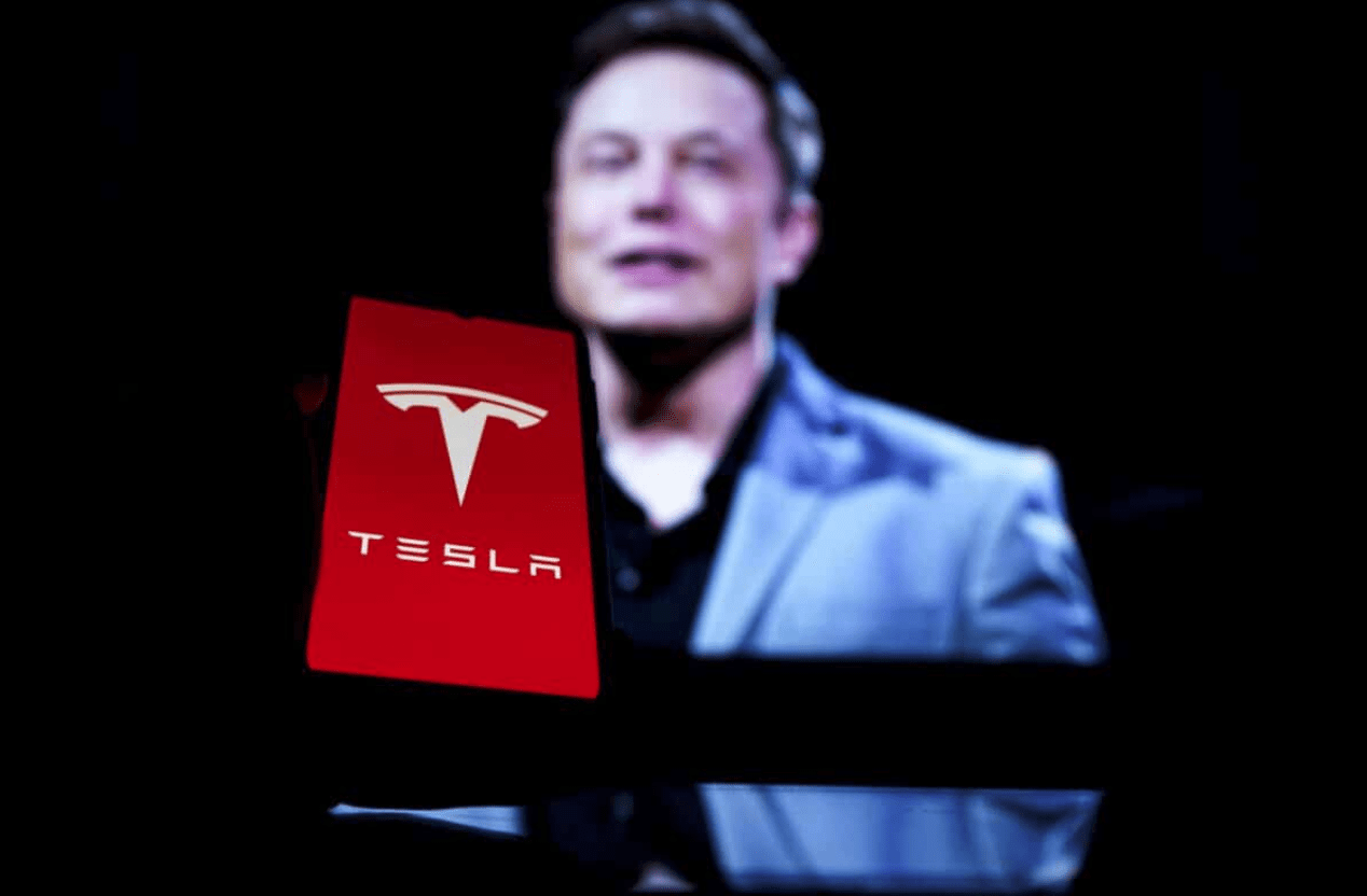 Đẳng cấp Elon Musk: Tiền tự chảy vào túi, mỗi ngày "đút ví" số tiền mà 1  người Mỹ phải làm suốt 719 năm