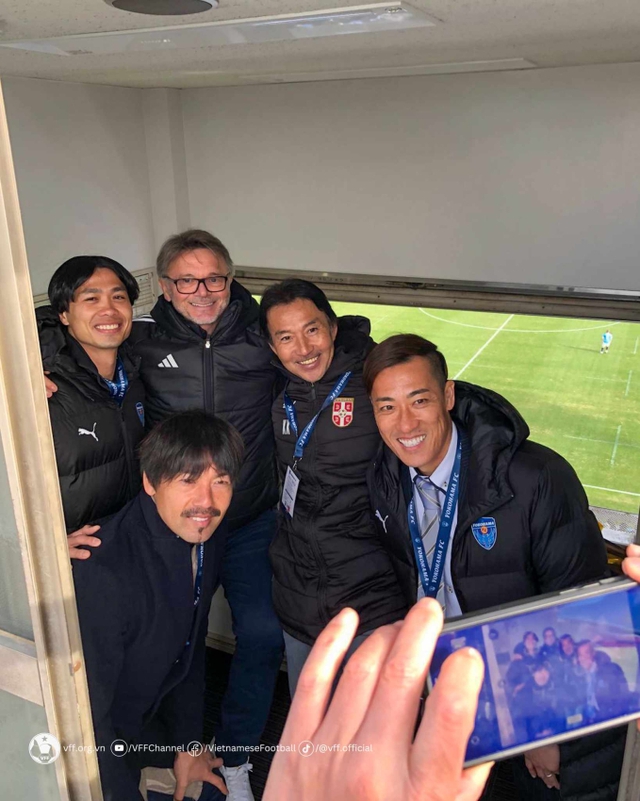 C&ocirc;ng Phượng được đặc c&aacute;ch, HLV Troussier sang tận Nhật Bản kiểm tra phong độ, liệu sẽ được trở lại ĐTQG? - Ảnh 3.