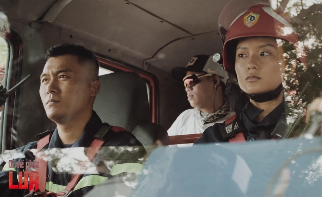 Đi Về Phía Lửa: Tác phẩm phim Việt đáng khen về đề tài lính cứu hỏa! - Ảnh 4.