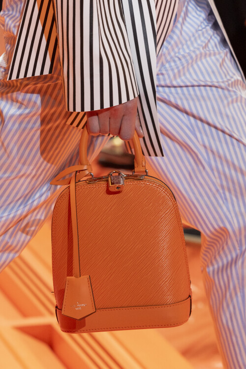 Khơi dậy cảm hứng viễn du với những mẫu túi mới nhất của Louis Vuitton - Ảnh 3.