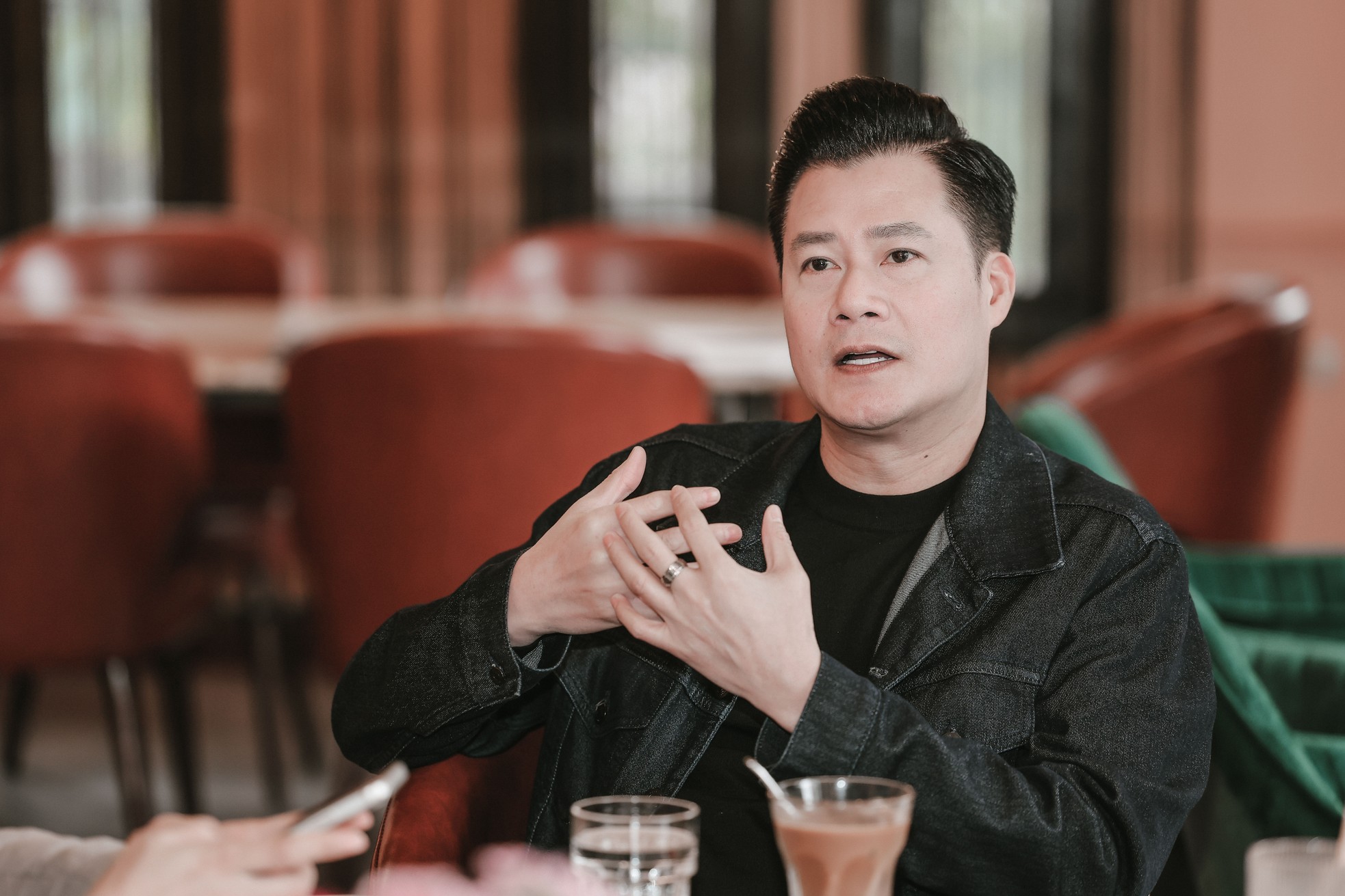 Ca sĩ Quang Dũng v&agrave; trận ốm nguy kịch - Ảnh 2.