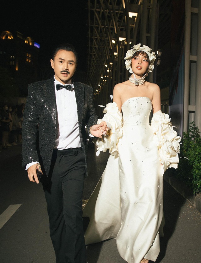 Sau khi r&uacute;t lui khỏi Fashion Week, Ch&acirc;u B&ugrave;i khoe khoảnh khắc hiếm b&ecirc;n Binz - Ảnh 5.