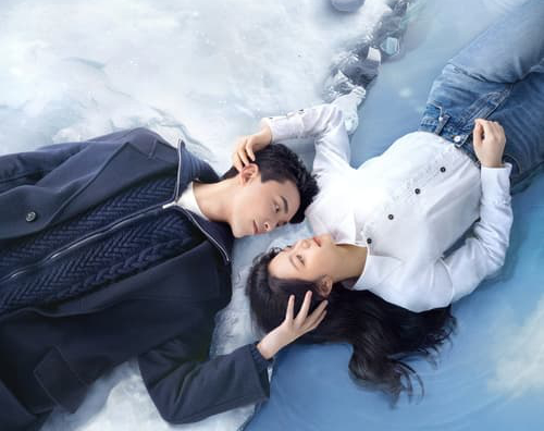 Nam thần hút 180 triệu view nhờ chiêu cưa crush cực ngọt, được khen đỉnh ngang ngửa cảnh kinh điển của Song Joong Ki - Ảnh 1.