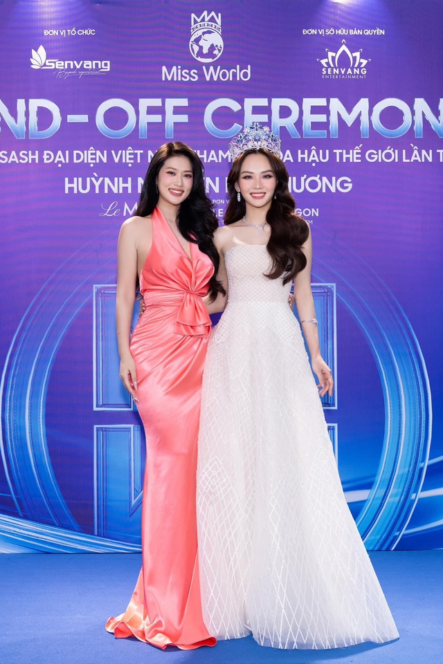 Hoa hậu Mai Phương công bố loạt váy áo tại Miss World, 1 nhân vật đặc biệt và dàn Hậu đình đám góp mặt - Ảnh 6.