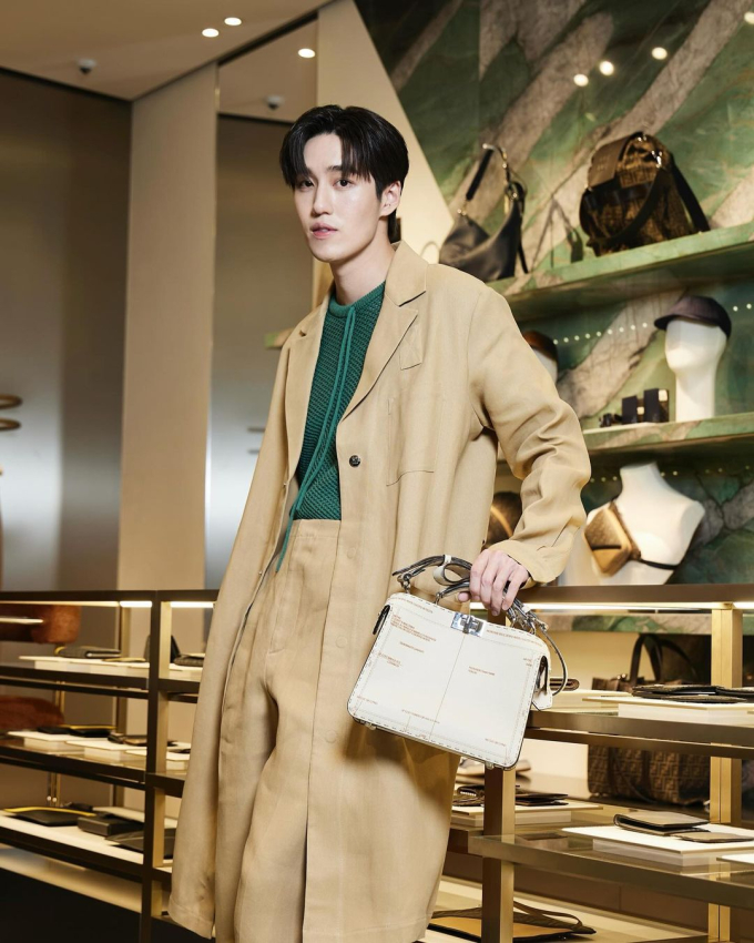 Khung h&igrave;nh quyền lực nhất ch&acirc;u &Aacute;: Lee Min Ho &aacute;t Mario Maurer v&agrave; d&agrave;n t&agrave;i tử Th&aacute;i, nữ ho&agrave;ng cổ trang sang hơn cả nguy&ecirc;n mẫu Crazy Rich Asians - Ảnh 10.