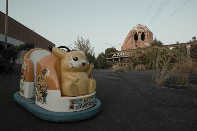 Công viên giải trí bỏ hoang ở Nhật: Từng đón hàng triệu lượt khách, hóa 'vùng đất ma' rỉ sét không một bóng người
