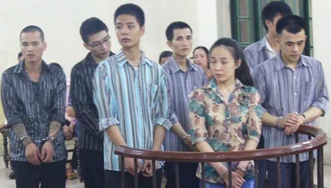 Băng nhóm bảo kê tại chợ Long Biên: Xóa lại mọc, vì sao? - Ảnh 3.