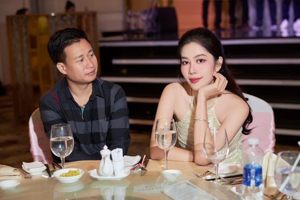 Đi mua sắm cùng bạn trai, Nam Em vướng tranh cãi vì 1 hành động - Ảnh 7.
