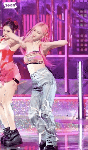 Top idol nữ viral nhờ thân hình siêu thực: Jennie chuẩn chỉnh, Jisoo gây tranh luận nhưng chưa bằng thánh body gen 4 tạo cơn sốt “độn hông” - Ảnh 15.
