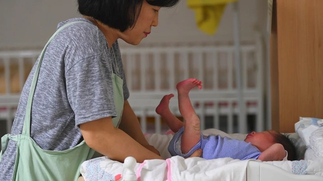 Một công ty Hàn Quốc đề nghị trả số tiền 'khủng' cho công nhân mỗi khi họ sinh con