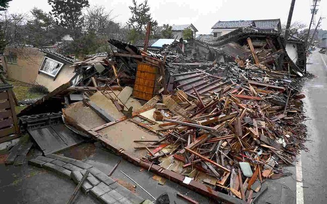 Nhật Bản xử lý lượng rác thải khổng lồ sau động đất