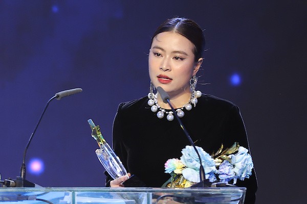 Năm Thìn kể tên dàn ca sĩ sinh năm 1988 đình đám: Hoàng Thuỳ Linh thành công vượt bậc; 3 Quán quân ít hoạt động, tận hưởng cuộc sống! - Ảnh 3. Năm Thìn kể tên dàn ca sĩ sinh năm 1988 đình đám: Hoàng Thuỳ Linh thành công vượt bậc; 3 Quán quân ít hoạt động, tận hưởng cuộc sống! - Ảnh 3.