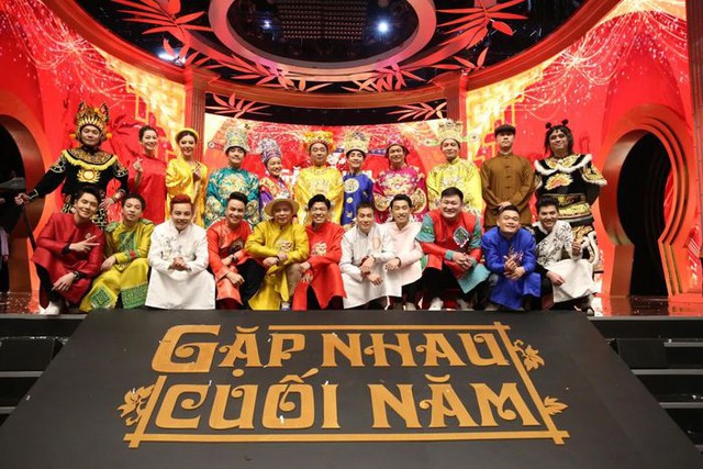 T&aacute;o qu&acirc;n 2024 lồng quảng c&aacute;o khi&ecirc;n cưỡng đến mức kh&oacute; hiểu: Vợ chồng mặn m&agrave;, son sắt như&hellip; nước mắm - Ảnh 8.