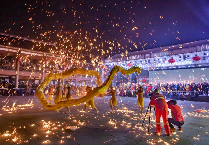 Ý nghĩa điệu múa rồng trong văn hóa Trung Quốc