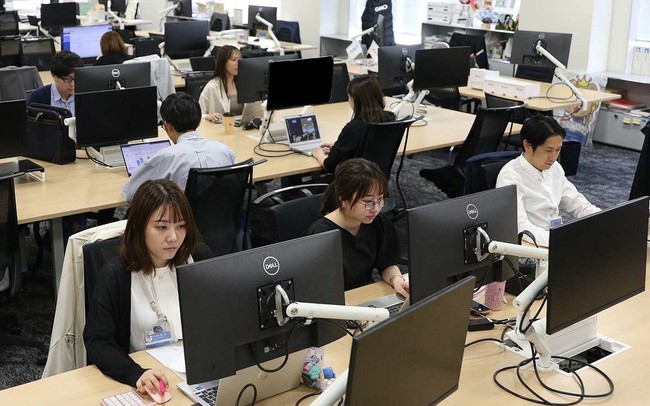 Đợt tăng lương lớn nhất trong 31 năm tại Nhật Bản - Ảnh 1.