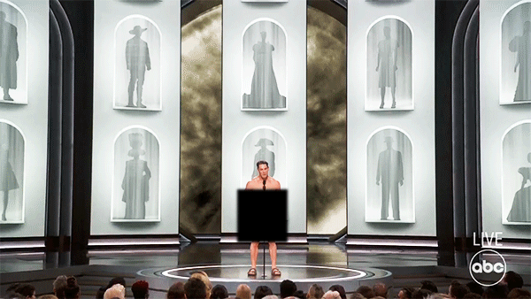 Margot Robbie - Dương Tử Quỳnh và dàn sao phản ứng gây sốt trước màn nude 100% chấn động Oscar của John Cena - Ảnh 7.