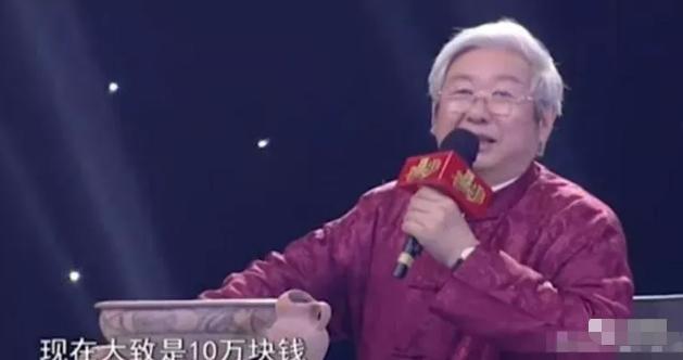 &Ocirc;ng trộm đồ chơi của ch&aacute;u đi thẩm định bị ch&ecirc; cười ảo tưởng: Chuy&ecirc;n gia định gi&aacute; kh&ocirc;ng dưới 300 triệu - Ảnh 2.