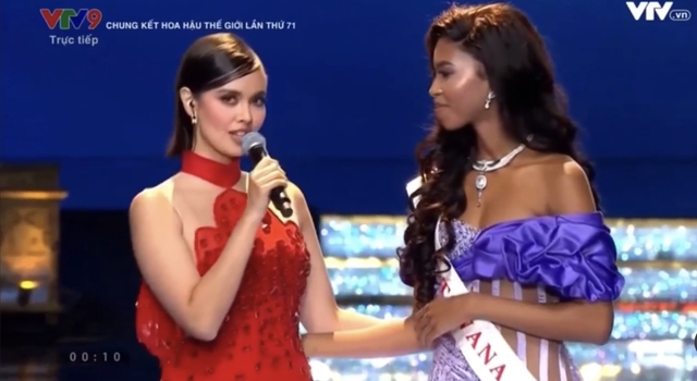 Vì sao Hoa hậu Megan Young bị lên án vì hành động vuốt tóc thí sinh trên sóng trực tiếp Miss World? - Ảnh 4.