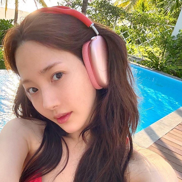 Park Min Young khoe mặt mộc xuất sắc ở Nha Trang, U40 vẫn trẻ đẹp là nhờ làm việc này - Ảnh 1.