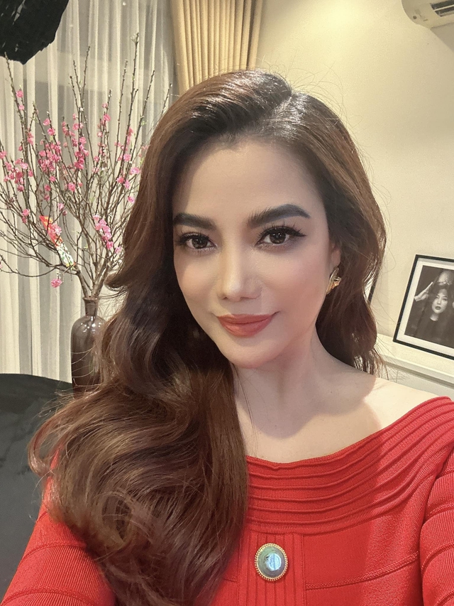 Chị đại Vbiz bị gọi t&ecirc;n trong vụ đ&ograve;i nợ 6,6 tỷ đồng, người trong cuộc phản ứng ra sao? - Ảnh 2.