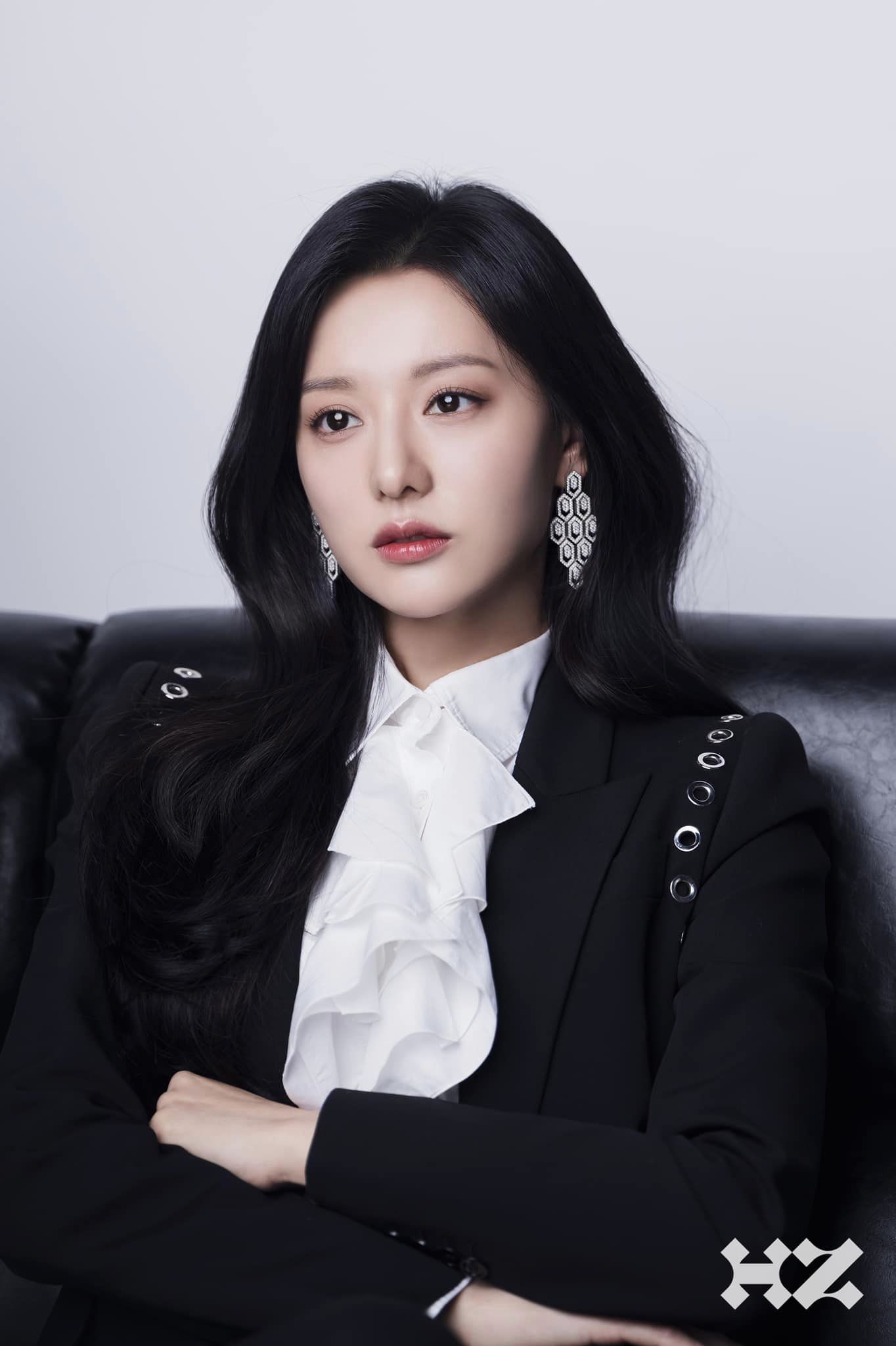 Trước khi thành danh, 'ái nữ tài phiệt' Kim Ji Won từng nuôi mộng làm ...