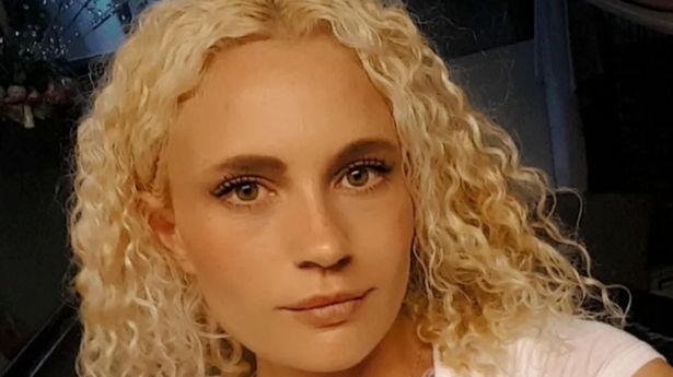 C&ocirc; g&aacute;i 29 tuổi vốn khỏe mạnh tử vong 10 ng&agrave;y sau khi nhiễm si&ecirc;u vi khuẩn đục lỗ phổi - Ảnh 1.