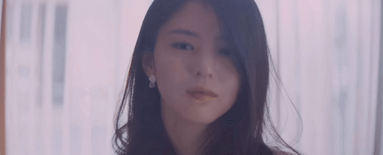 Han So Hee trước drama tình ái: Nàng thơ của loạt MV đình đám, được Jung Kook yêu 7 ngày 1 tuần gây sốt 2023! - Ảnh 5.