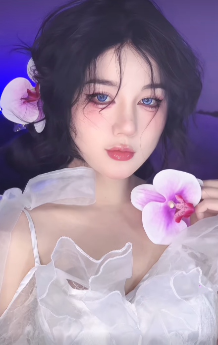 Nhan sắc kh&ocirc;ng d&ugrave;ng app của nữ streamer từng được v&iacute; như thi&ecirc;n thần - Ảnh 6.