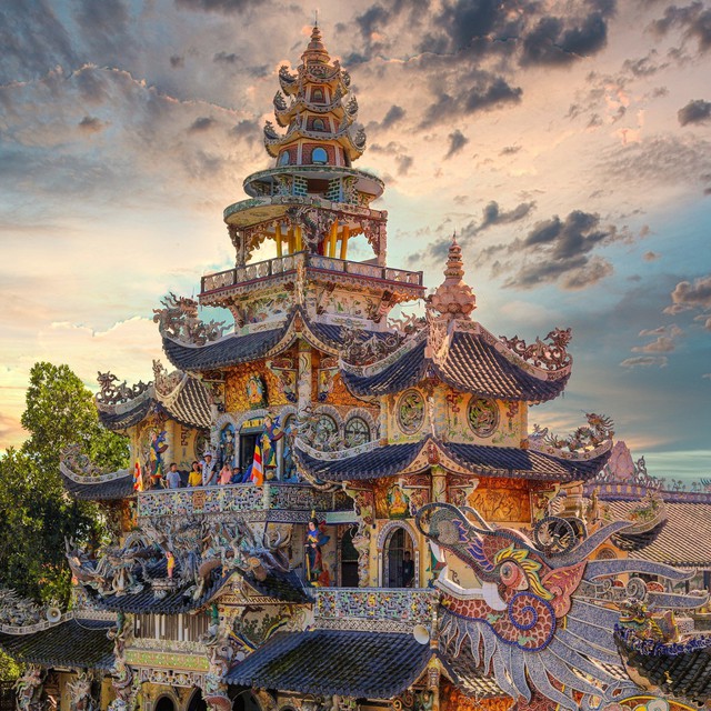 Sử dụng hàng triệu mảnh sành sứ, ngôi chùa cách trung tâm Đà Lạt 8km giữ tới 11 kỷ lục Việt Nam - Ảnh 4.