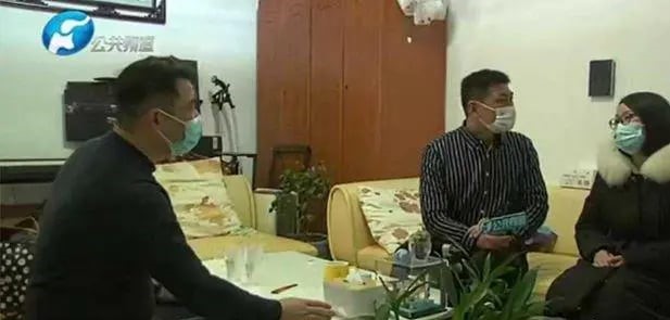 Người phụ nữ bị chồng &eacute;p viết di thư tuyệt mệnh, cảnh s&aacute;t đến mới biết chuyện kh&ocirc;ng chỉ đơn giản như thế - Ảnh 3.