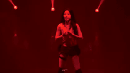 4 sao Hàn chán làm gái ngoan, phá vỡ chuẩn mực để khoe trọn đường cong cơ thể - Ảnh 3. 4 sao Hàn chán làm gái ngoan, phá vỡ chuẩn mực để khoe trọn đường cong cơ thể - Ảnh 3.