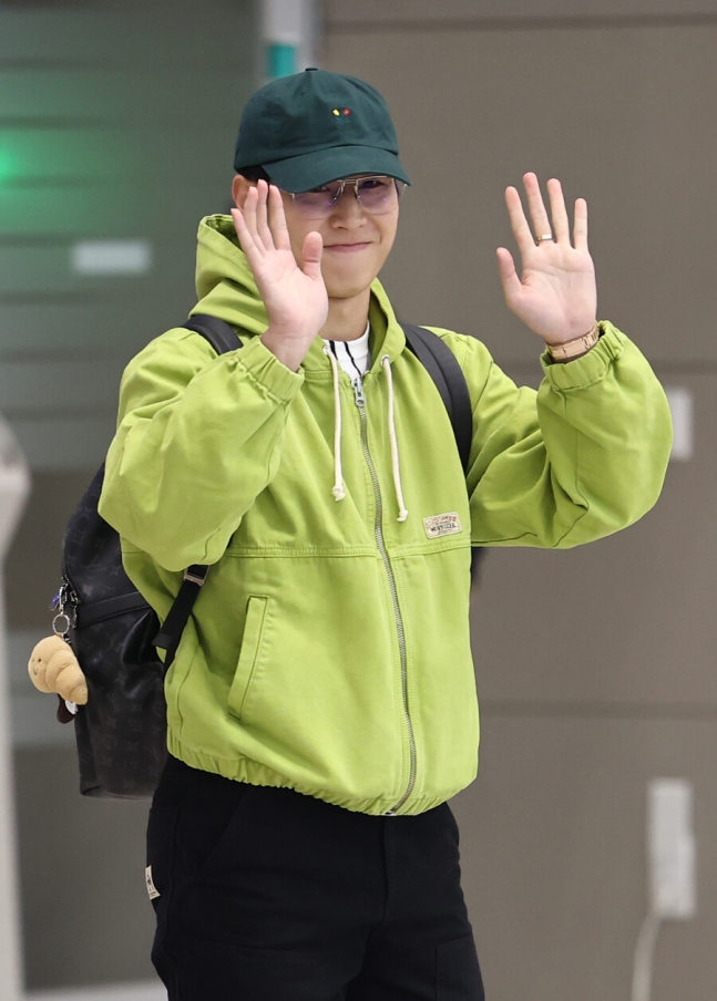 View - Lee Kang-in lần đầu trở về Hàn Quốc sau lùm xùm đấm Son Heung-min