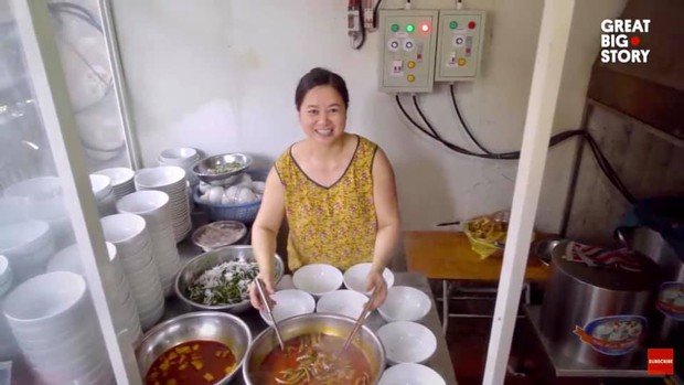 CNN giới thiệu súp lươn Nghệ An là 1 trong 7 món ăn sáng độc đáo trên thế giới: Nhìn sợ nhưng ăn lại nghiện? - Ảnh 1.