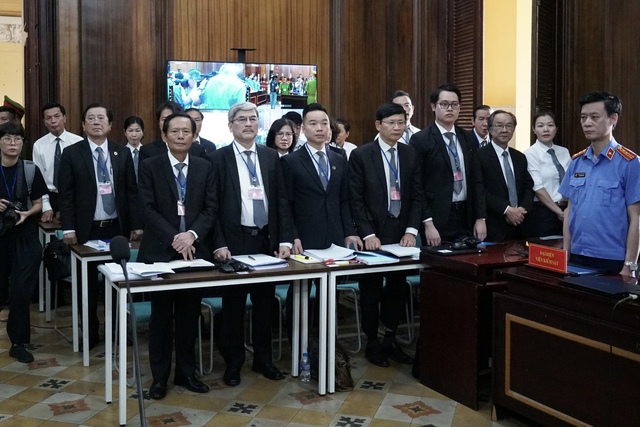 Xét xử vụ Vạn Thịnh Phát: Cựu Phó Giám đốc Tài chính sốc trước mức án bị đề nghị - Ảnh 2.