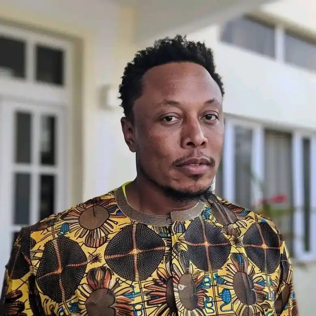 Người đàn ông Kenya tự nhận là con trai thất lạc của Elon Musk, kêu gọi CĐM quyên góp để đoàn tụ cùng cha - Ảnh 1.
