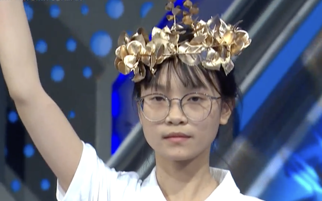 Thi đấu cực chất, nữ sinh H&agrave; Nội gi&agrave;nh v&ograve;ng nguyệt quế trận thi tuần cuối c&ugrave;ng của Olympia Qu&yacute; II - Ảnh 4.