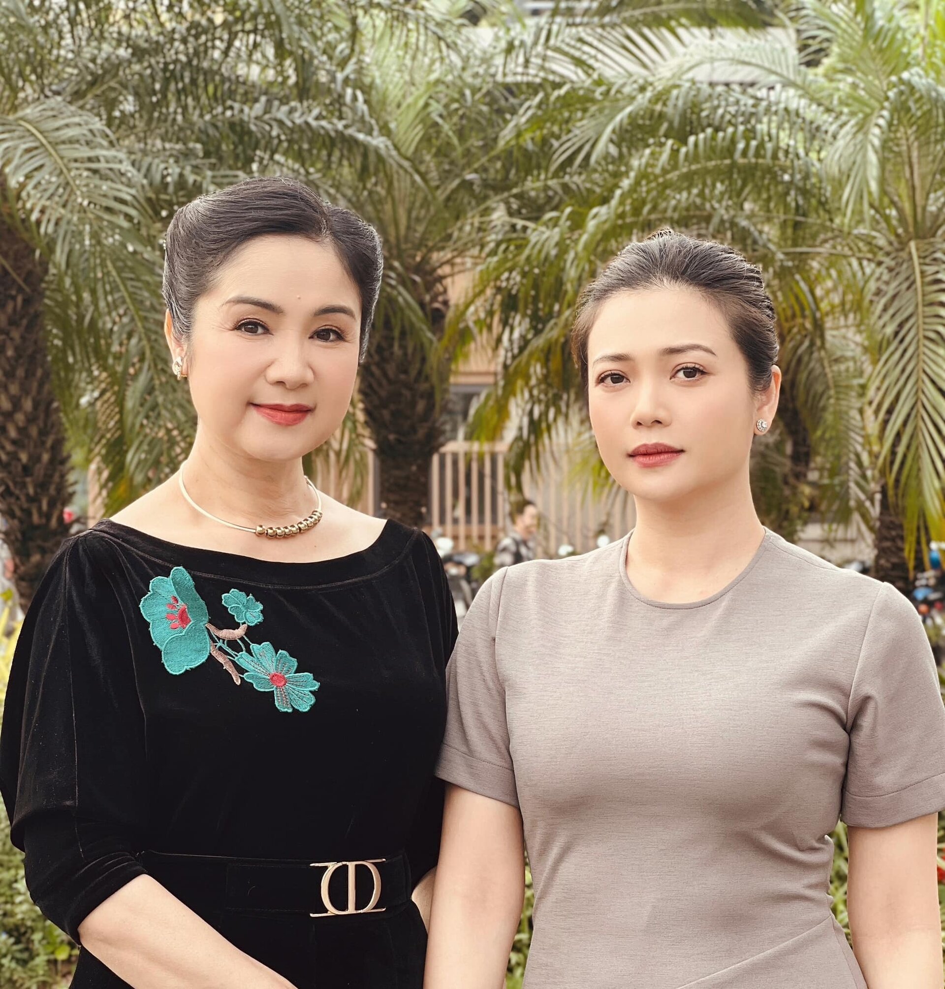 Sao Việt 24/3: Công Lý bị vợ trẻ trêu đùa, NSND Thu Hà hội ngộ phiên bản trẻ - Ảnh 2.