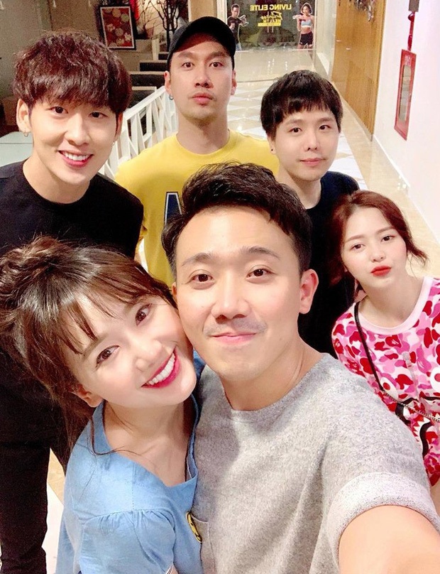 Cặp đ&ocirc;i y&ecirc;u b&iacute; mật nhưng chia tay ồn &agrave;o: Nh&agrave; g&aacute;i rời c&ocirc;ng ty, đ&agrave;ng trai vướng tin đ&ograve;i qu&agrave; t&igrave;nh cũ - Ảnh 3.