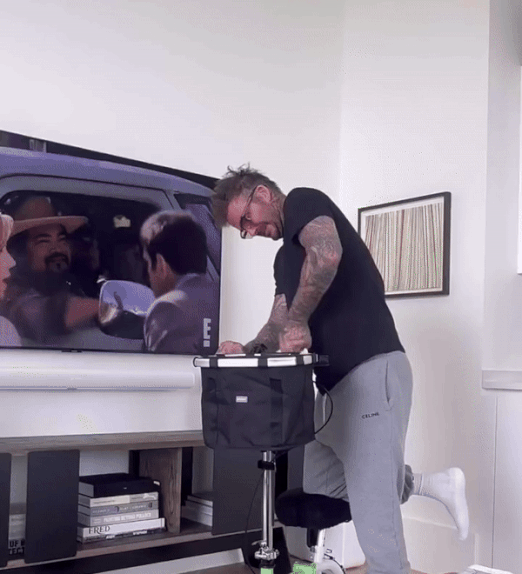 David Beckham mua một thứ trị giá 10 triệu, bà xã cảm thán: Đây là món quà tuyệt nhất - Ảnh 1.